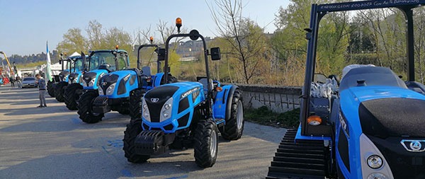 blue-manufacturing-vehicles-1137613099